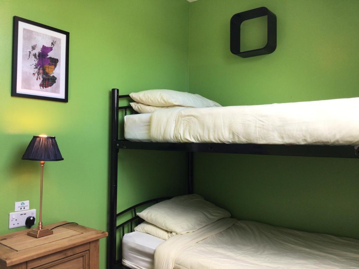 Loch Ness Backpackers Lodge Drumnadrochit Ngoại thất bức ảnh