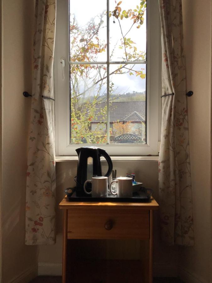 Loch Ness Backpackers Lodge Drumnadrochit Ngoại thất bức ảnh