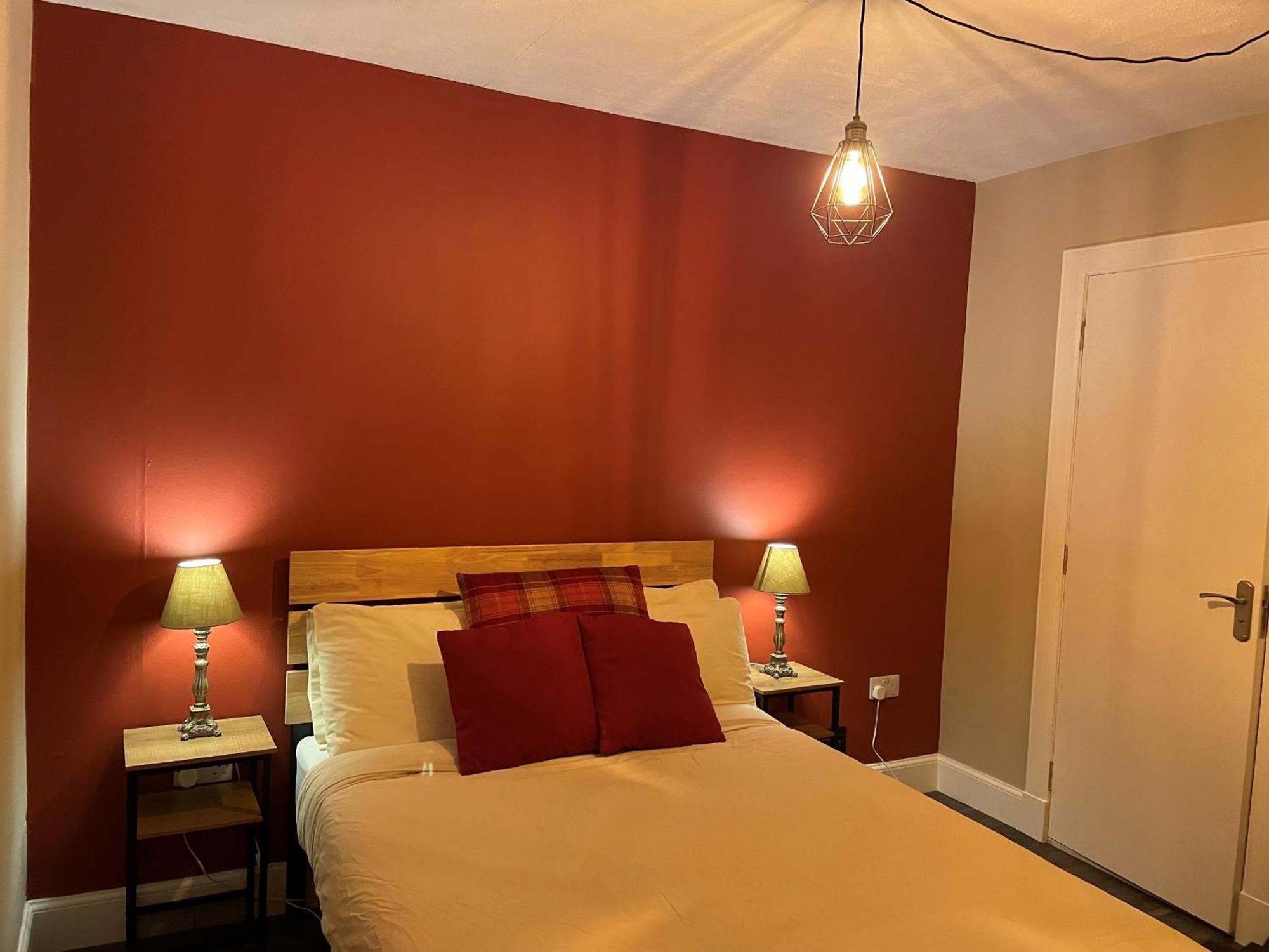 Loch Ness Backpackers Lodge Drumnadrochit Ngoại thất bức ảnh